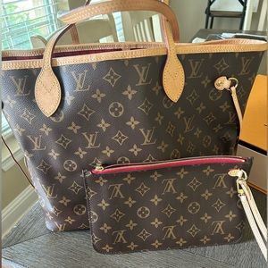 Louis Vuitton Monogram Neverfull MM Cherry interior